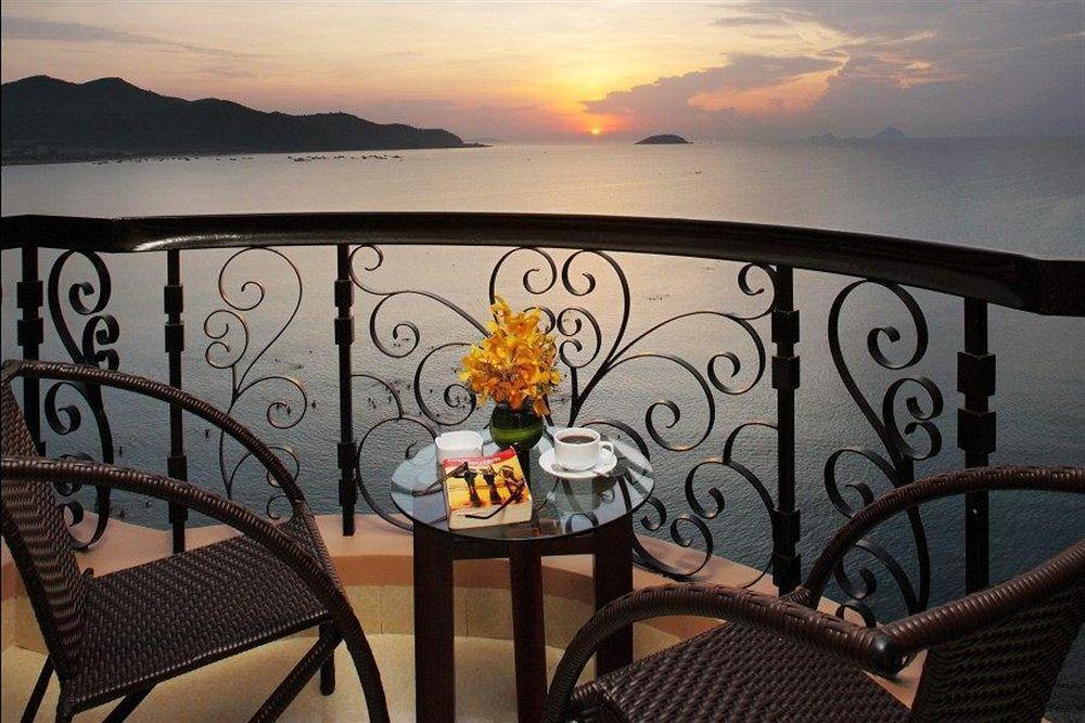 Fairy Bay Hotel Nha Trang Exterior photo